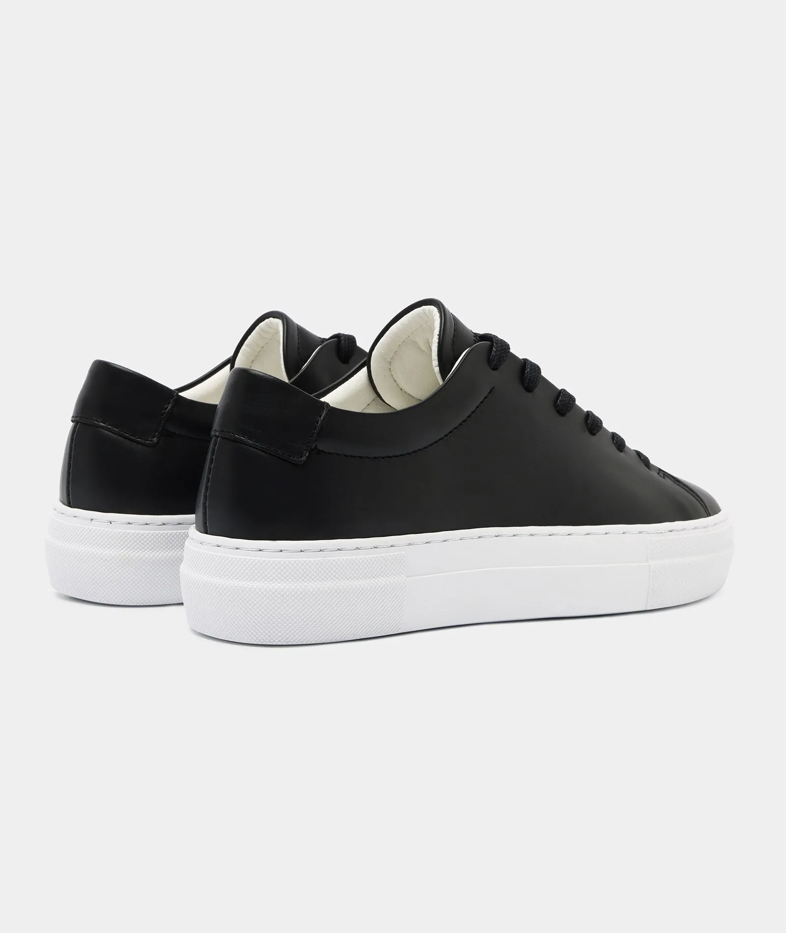 Ella - Black Leather