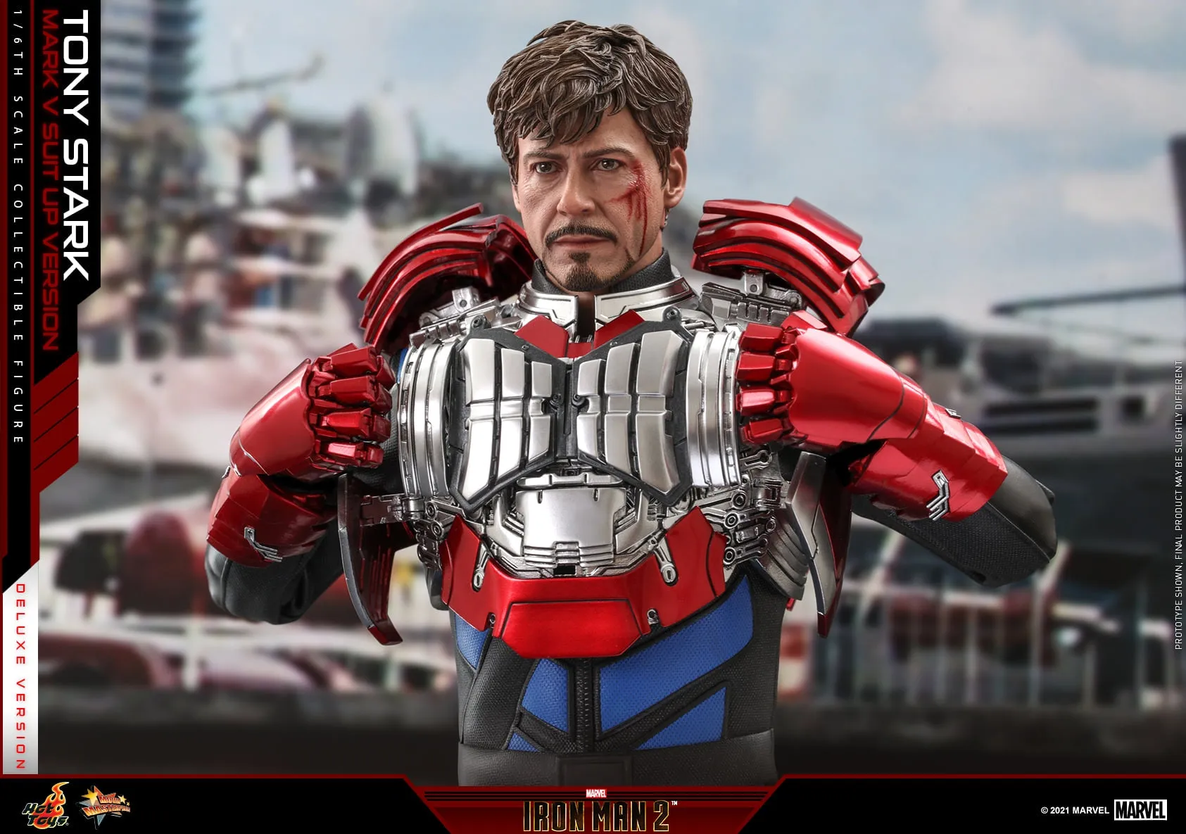 Hot Toys - MMS600 - Iron Man 2 - 1/6th scale Tony Stark (Mark V Suit up Version) Figure (Deluxe Version)