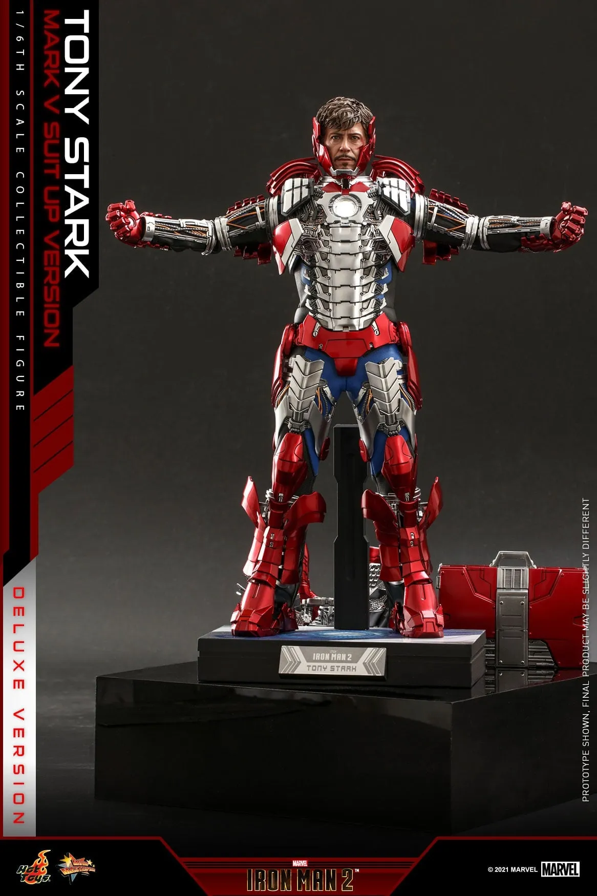 Hot Toys - MMS600 - Iron Man 2 - 1/6th scale Tony Stark (Mark V Suit up Version) Figure (Deluxe Version)