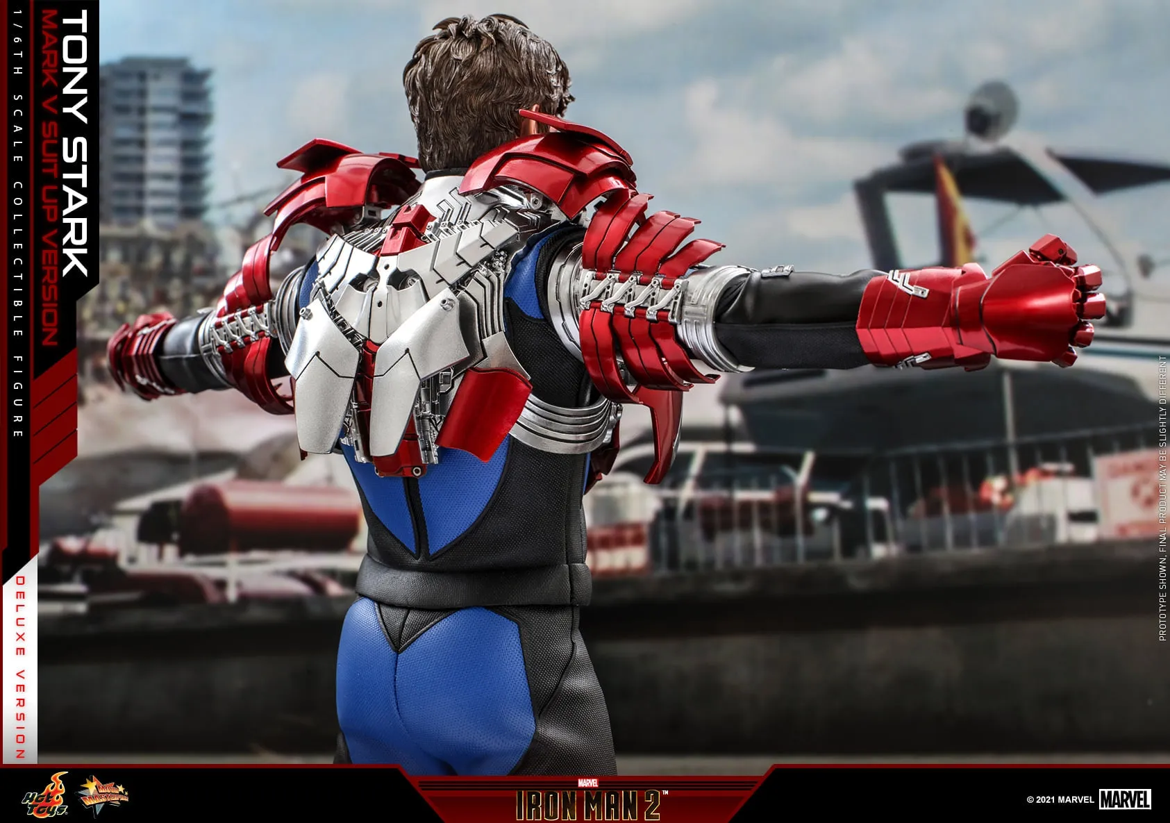Hot Toys - MMS600 - Iron Man 2 - 1/6th scale Tony Stark (Mark V Suit up Version) Figure (Deluxe Version)