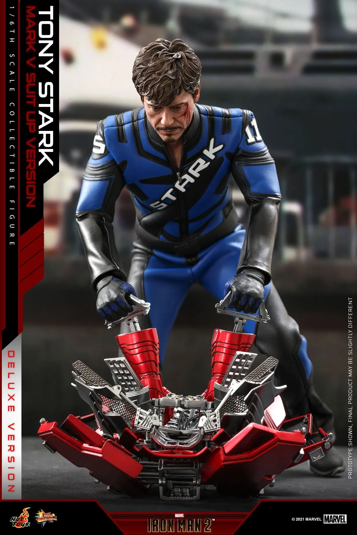 Hot Toys - MMS600 - Iron Man 2 - 1/6th scale Tony Stark (Mark V Suit up Version) Figure (Deluxe Version)