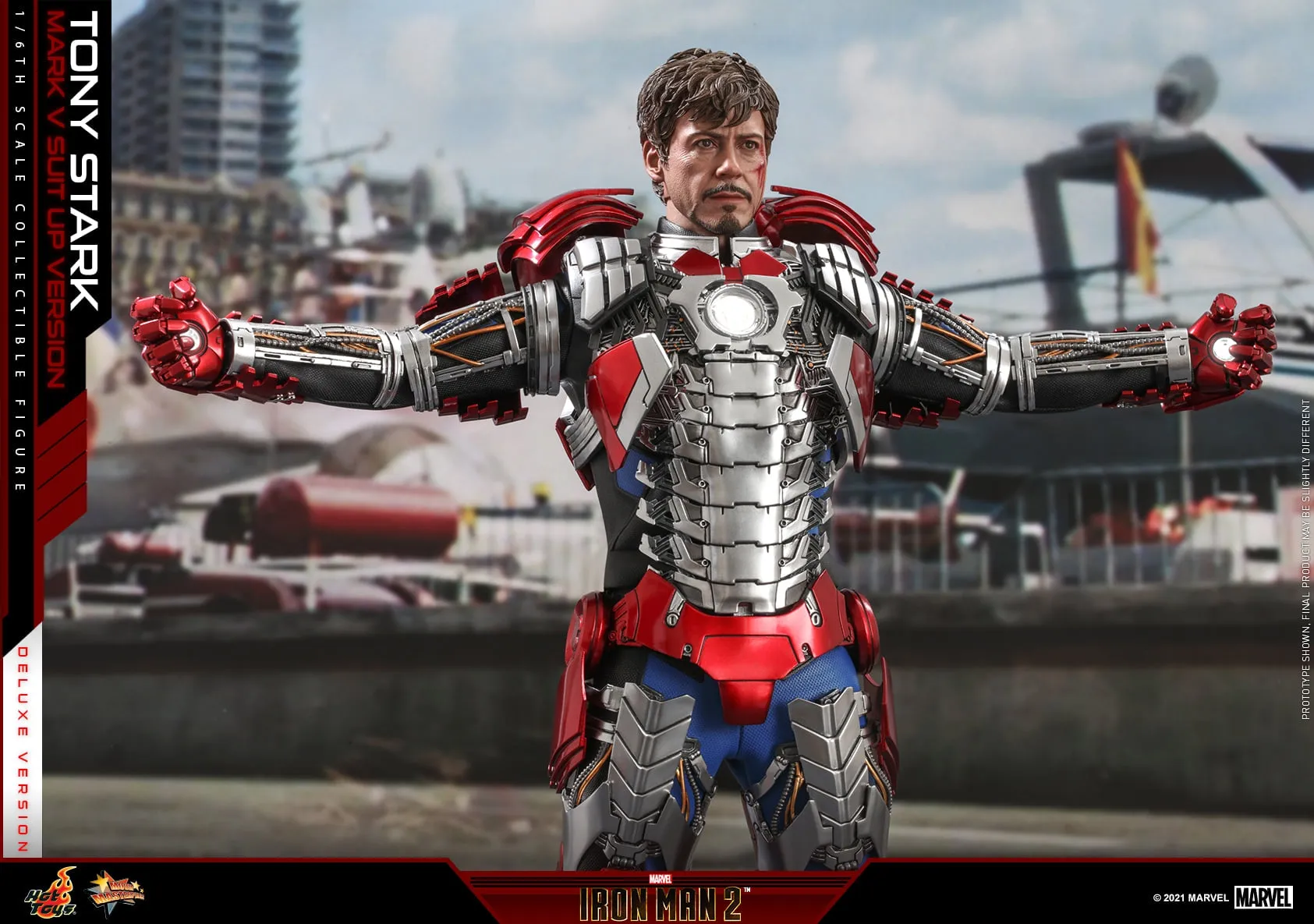 Hot Toys - MMS600 - Iron Man 2 - 1/6th scale Tony Stark (Mark V Suit up Version) Figure (Deluxe Version)