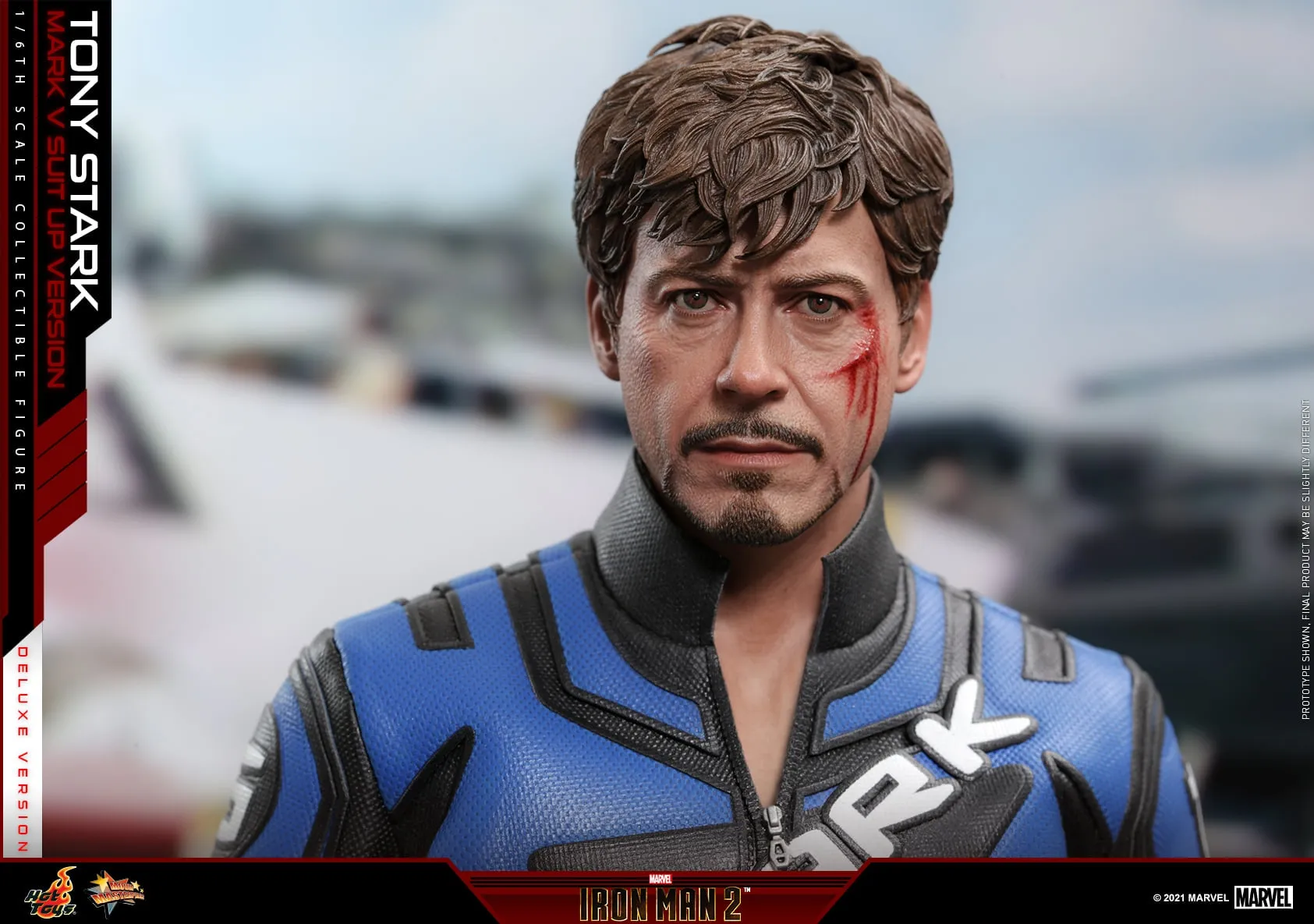 Hot Toys - MMS600 - Iron Man 2 - 1/6th scale Tony Stark (Mark V Suit up Version) Figure (Deluxe Version)