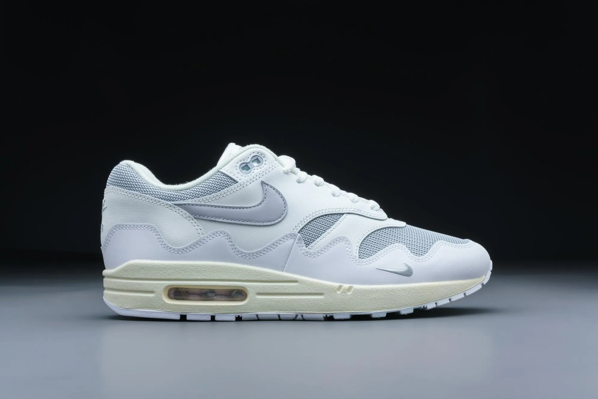 Nike Air Max 1 Patta Waves White