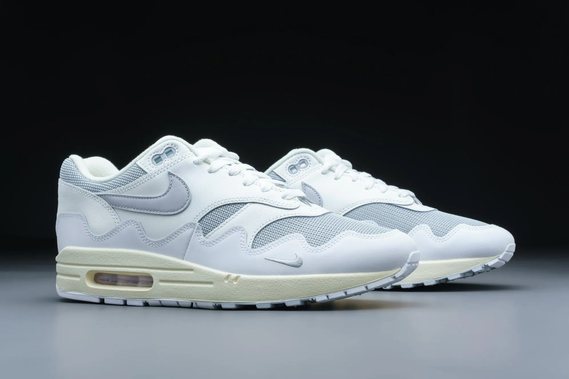 Nike Air Max 1 Patta Waves White