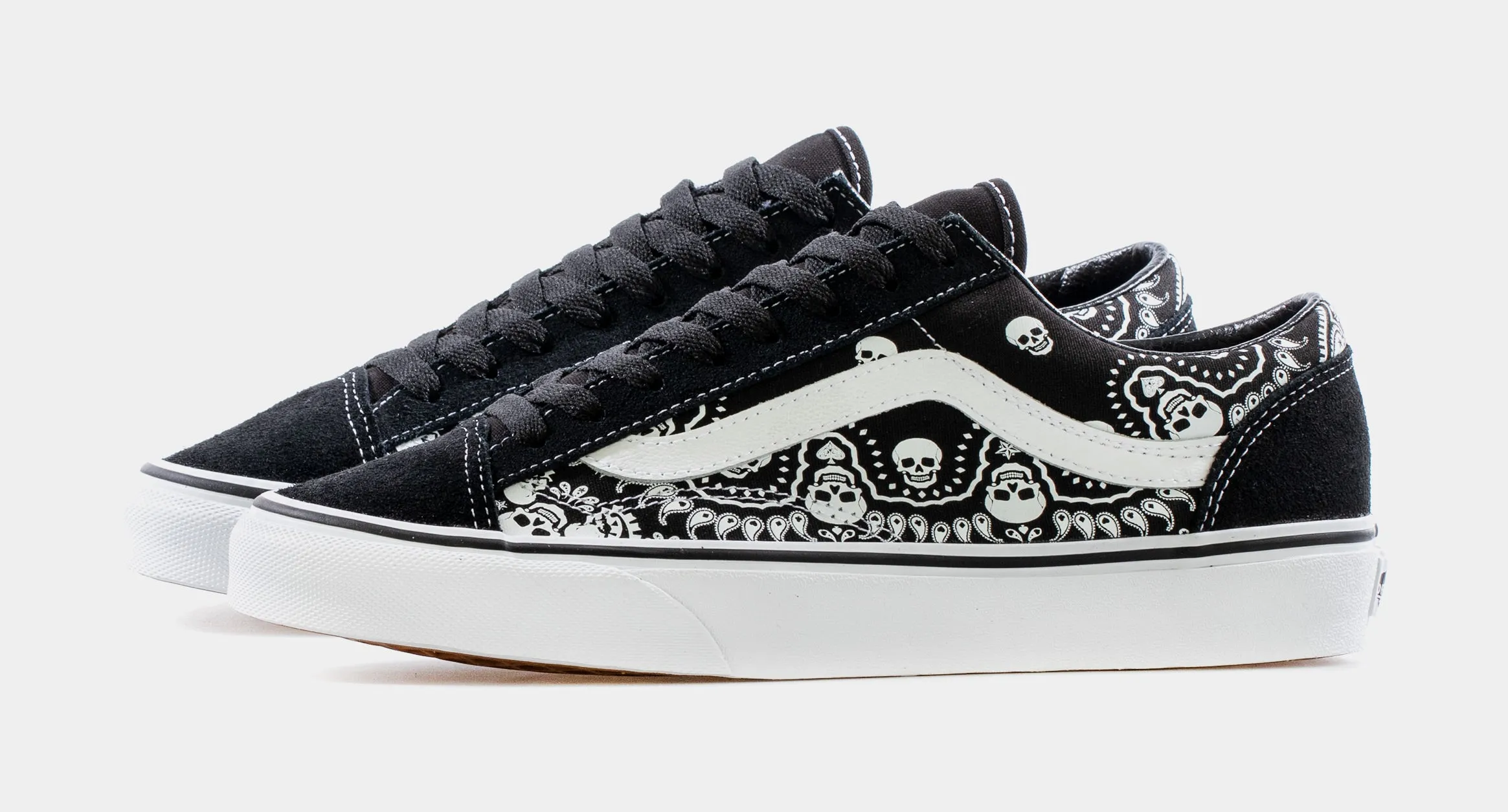 Style 36 Mens Skate Shoe (Black/White)