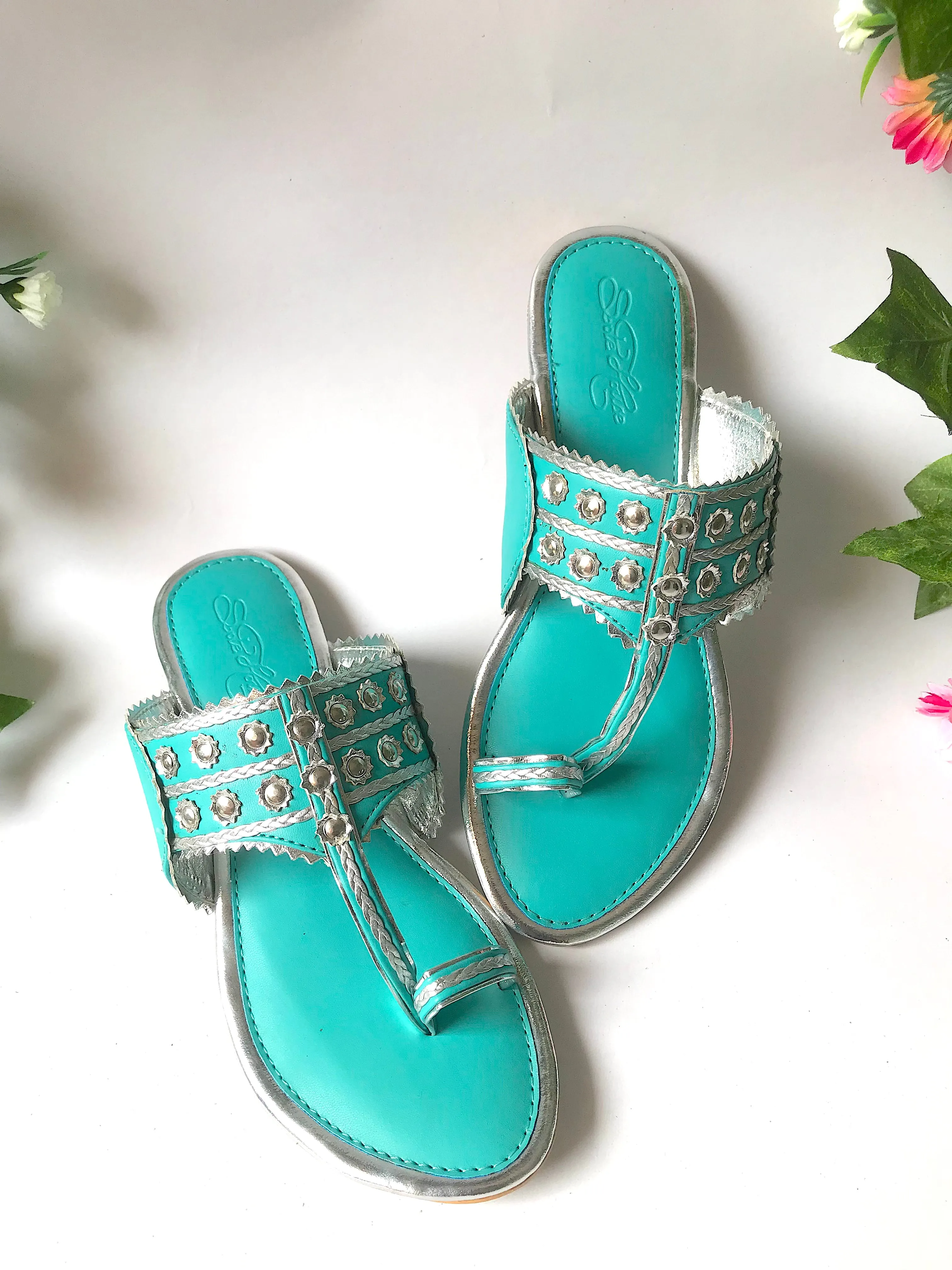 Turquoise Silver filigree Kolapuri